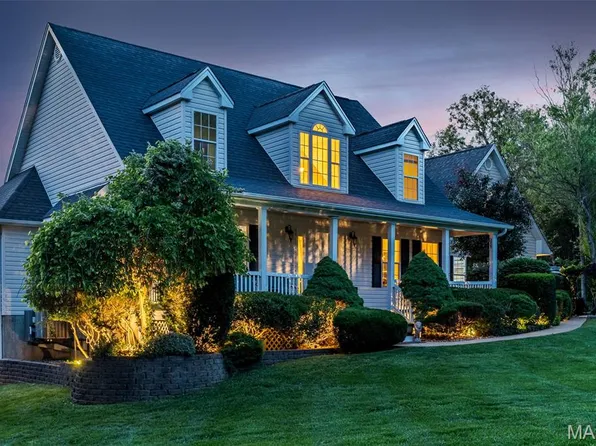 327 Hickory Spring Ln, Union, MO 63084
