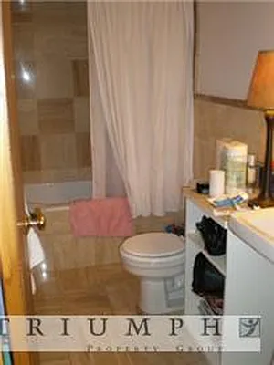 Rented by Triumph Property Group | media 7