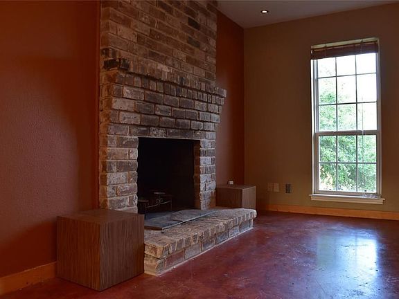 5th image of 6402 Del Monte Dr APT 37