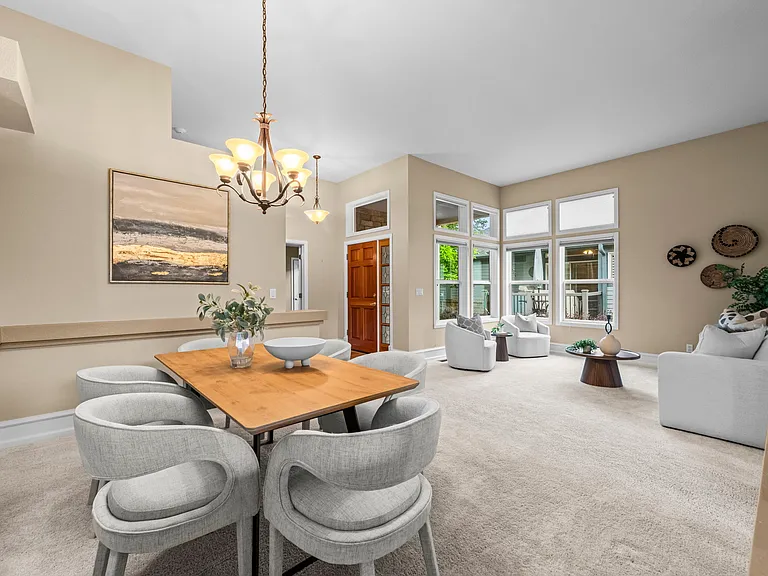 329 Wisteria Way — Photo 8