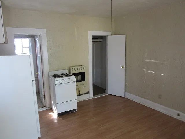617 En 18th Street, Unit B — Photo 2
