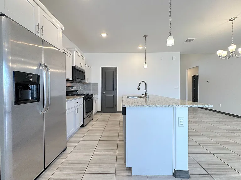 121 Alamito Creek Ave — Photo 7