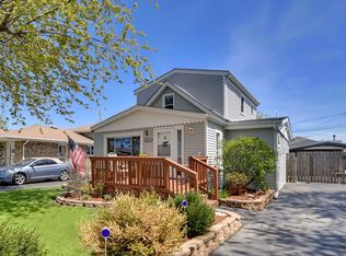 8355 S 78th Ave, Bridgeview, IL 60455