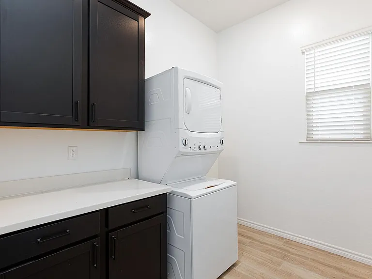 689 Monteverdi Peak St — Photo 18