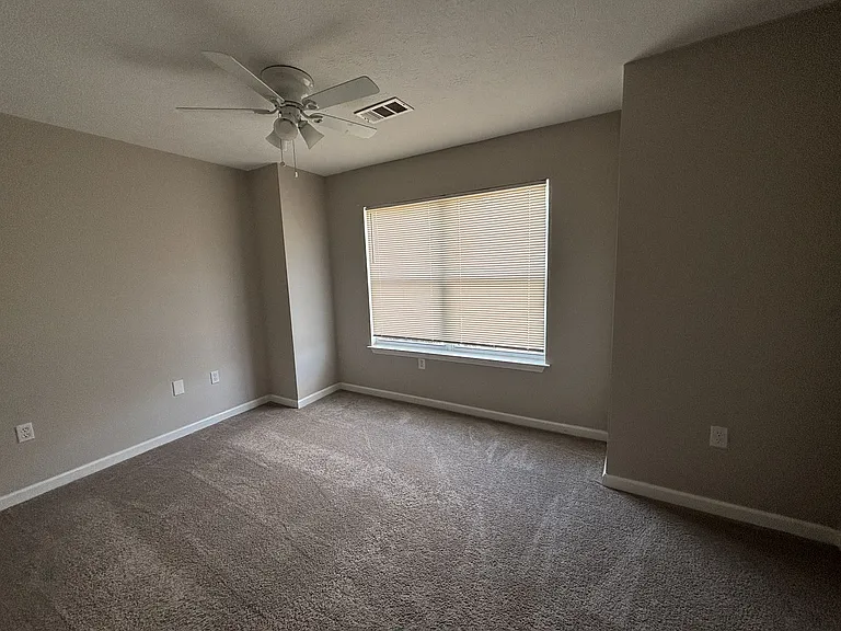 754 Sherman Ave #B — Photo 8