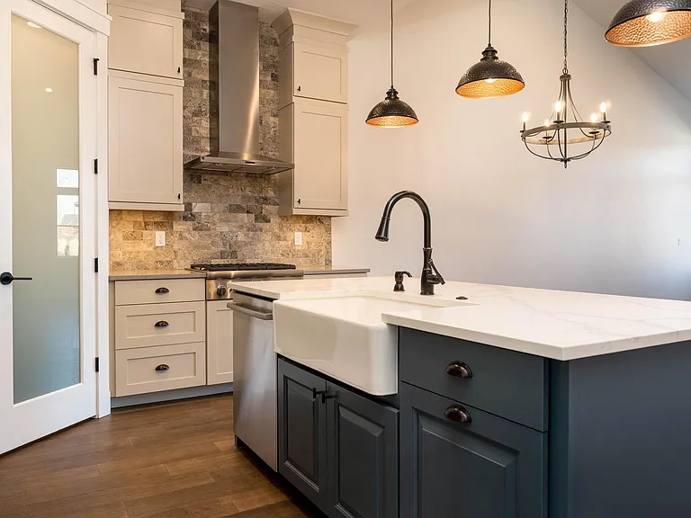 4200 W Lovegood Ln — Photo 17