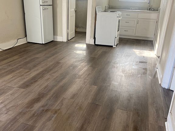 4th image of 707 E 6th Ave APT B