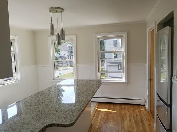 5th image of 21 Wyoming Ave