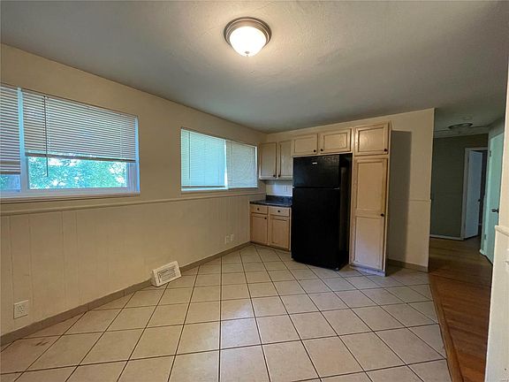 5th image of 10320 Trask Dr