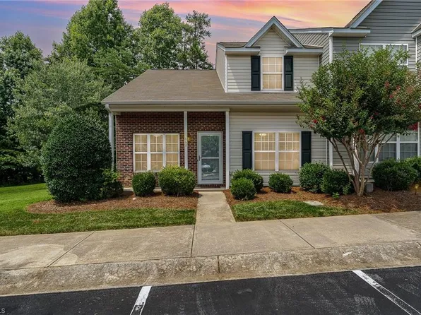 660 Grasswren Way, Greensboro, NC 27409