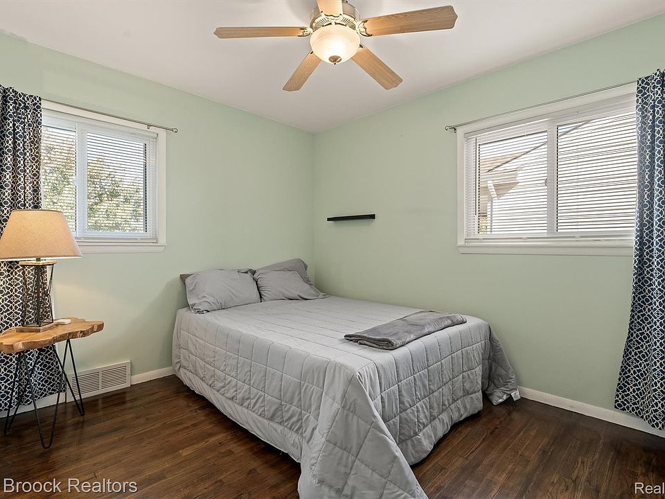 1602 Millard Ave, photo 19