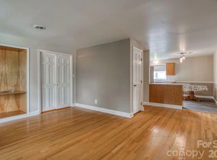 609 Praley St SW #A, Valdese, NC 28690