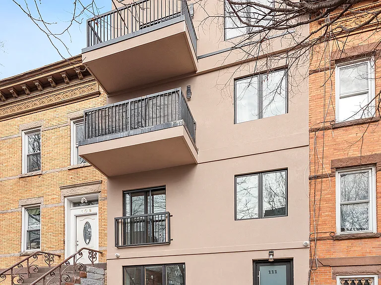 119 Woodbine St #5 — Photo 7