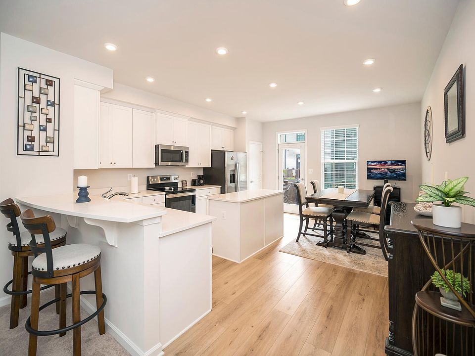 1st image of 1042 Alum Spring Rd