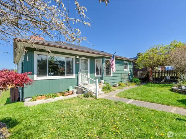 623 E 10th St, Port Angeles, WA 98362