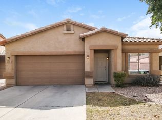 679 E Renegade Pl, San Tan Valley, AZ 85143
