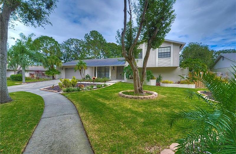 2nd image of 15809 Cottontail Pl