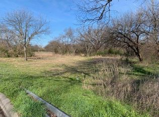 721 Anthony St, Gainesville, TX 76240