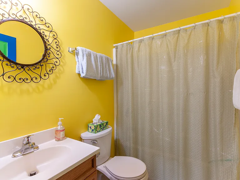 110 Chisholm Pl — Photo 25