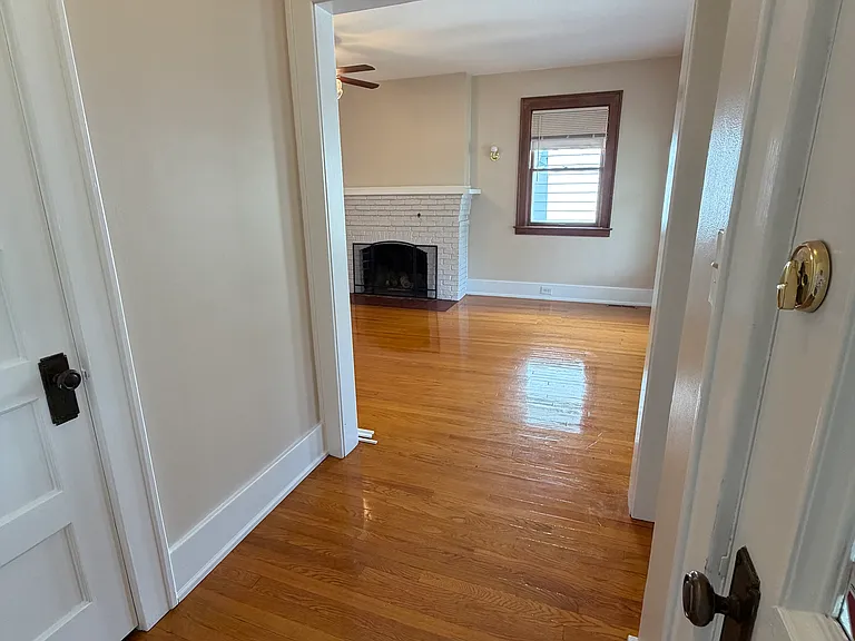 204 Wilson St #204 — Photo 4