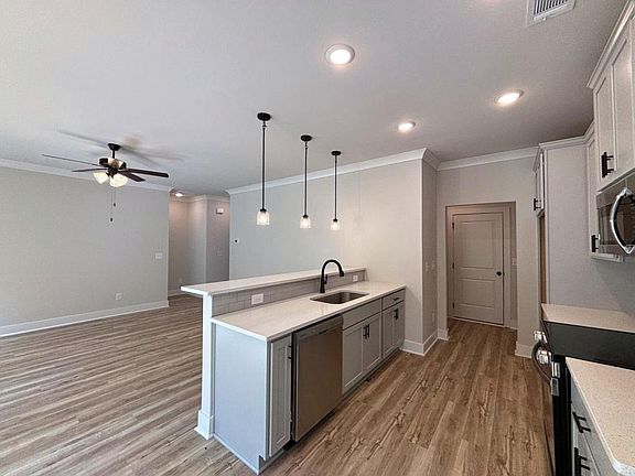 5th image of 4542 Highland Gate Pkwy