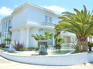 5804 S Halm Ave, Los Angeles, CA 90056