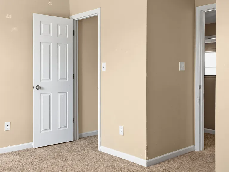 617 Spring Manor Dr — Photo 16