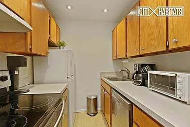 Sold by Citi Habitats