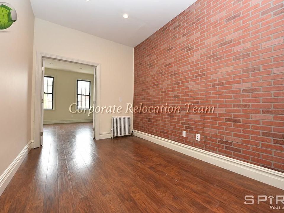 1st image of 2324 37th St #2L