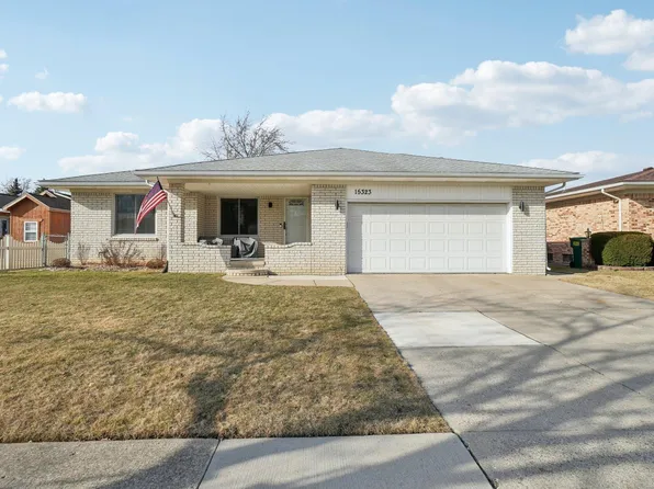 15323 Olympic Dr, Macomb, MI 48044