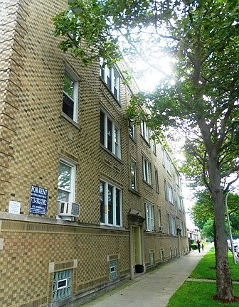 3rd image of 5211 W Schubert Ave APT 2