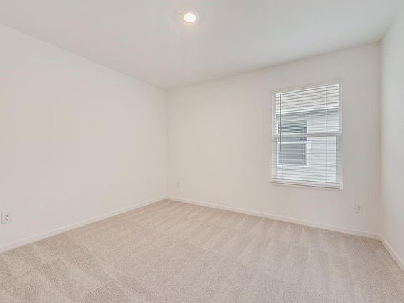5th image of 2068 Sulky Ln