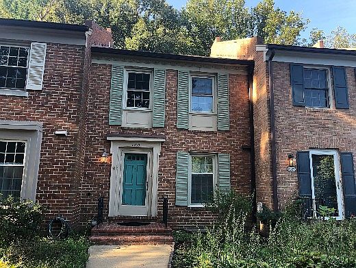 1st image of 6805 Indian Run Ct