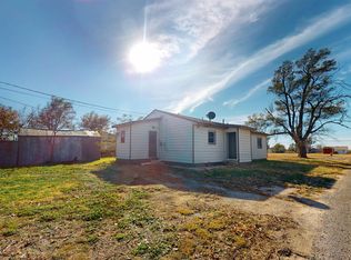 103 E Steele Ave, Arnett, OK 73832