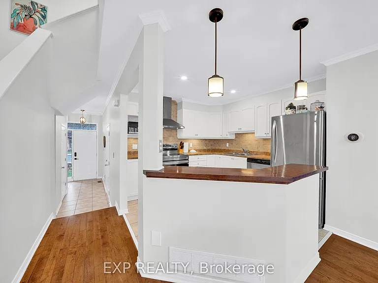 436 Claridge Dr — Photo 9