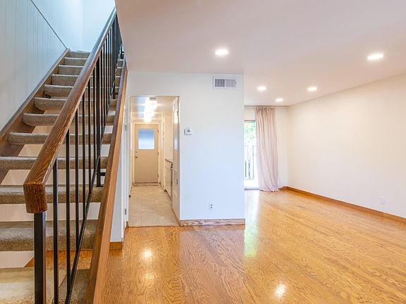 2nd image of 10574 White Fir Ct