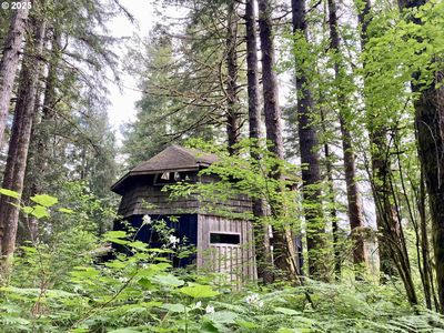 71 N Bass Ct, Otis, OR, 97368