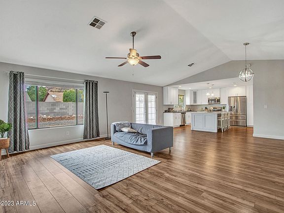 5th image of 3038 W Daley Ln