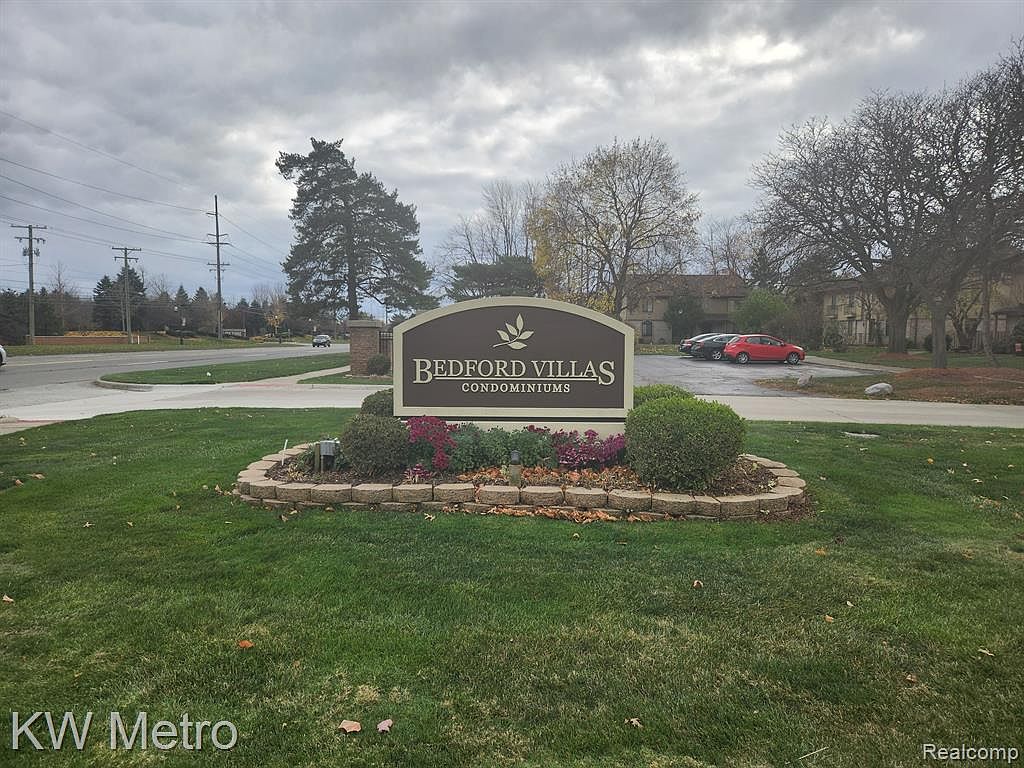 41568 Bedford Dr, Canton, MI 48187 Zillow