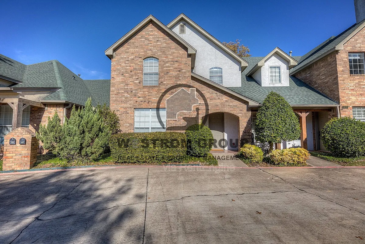 Building Photo - 5855 Pecan Chase