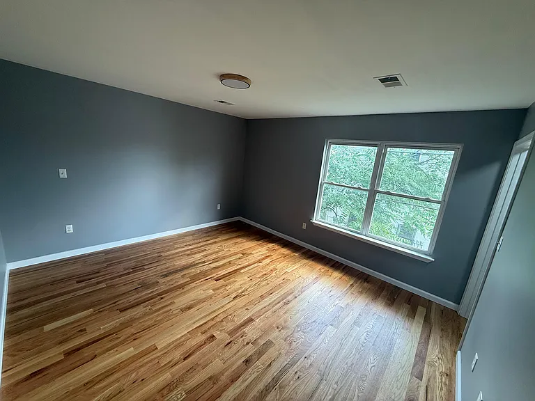 31 Bragaw Ave #TF — Photo 15