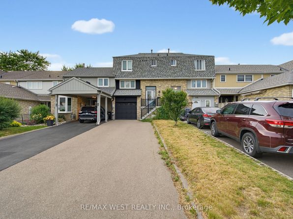 24 Primrose Cres, Brampton, ON L6Z 1E2