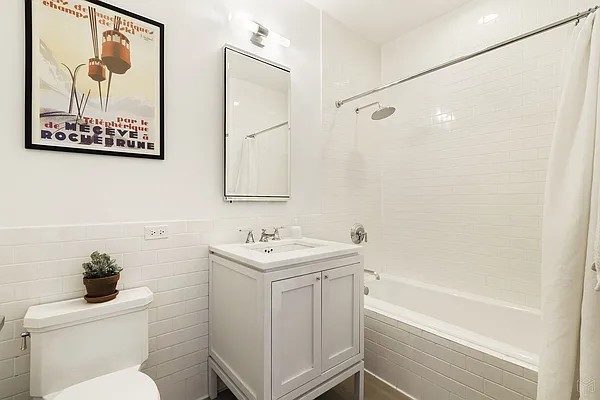 Sold by Halstead Real Estate | media 5