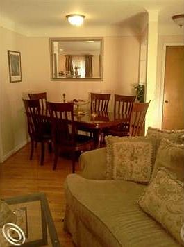 oakfield living room 1.jpg