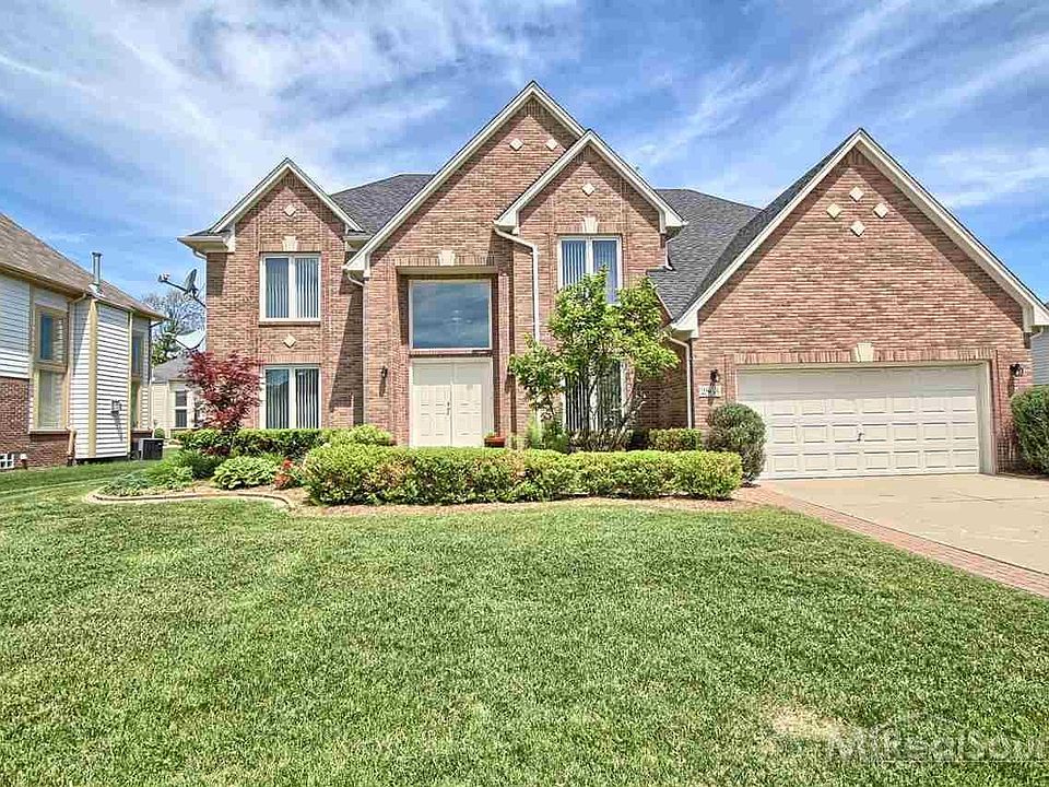 1st image of 2863 Birchdale Dr