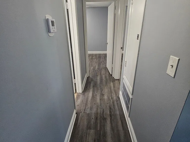 6240 Old Point Rd — Photo 10