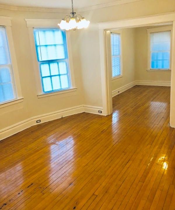 1st image of 124 Nethermont Ave