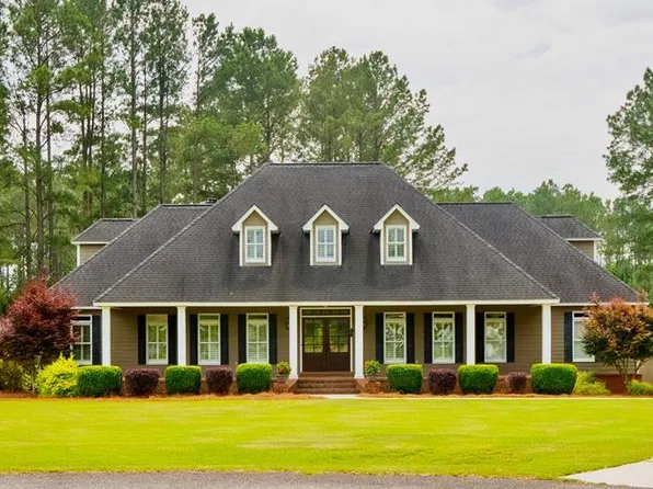 152 David Dr, Fitzgerald, GA 31750