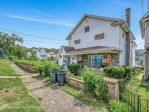 638 Pear St, Scranton, PA 18505