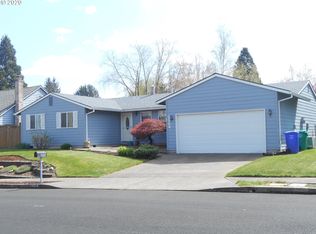 2964 NE 6th St, Gresham, OR 97030